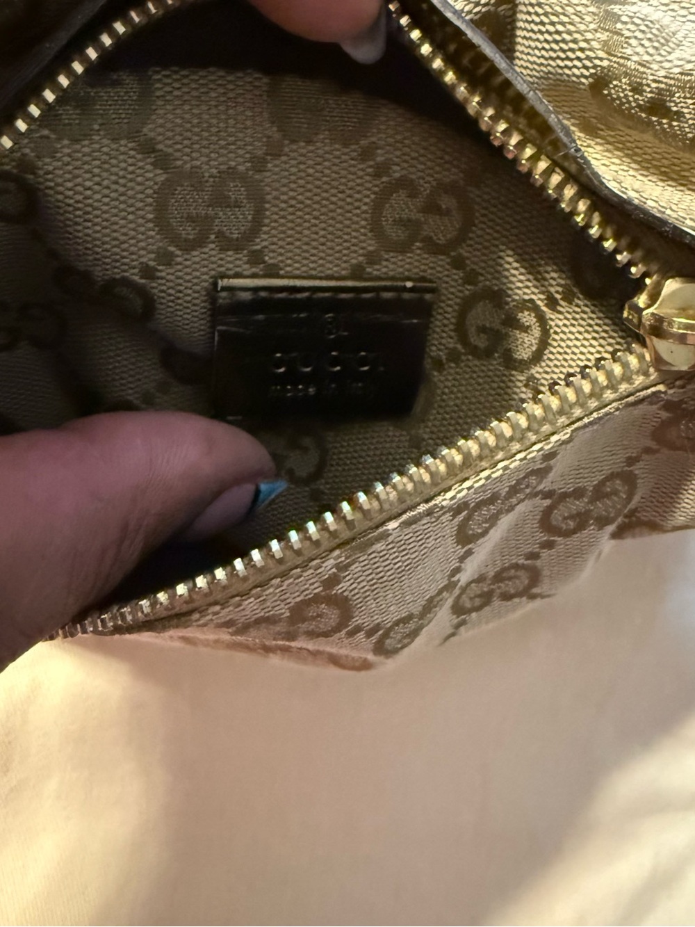 Gucci Beige and Brown Monogram Canvas Card Wallet with Silver Accent - Picture 3 of 13